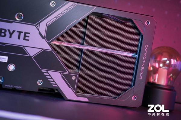 技嘉RTX 3090 Ti魔鷹圖賞 遲來的旗艦卡皇