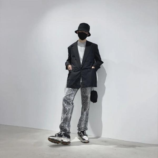 “爛鞋”準備變爆款？連權志龍、Rocky和比伯都在穿？｜破壞設計球鞋