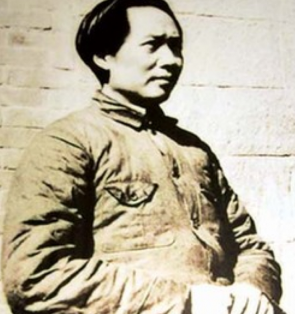 1935年,22名勇士飛奪瀘定橋後銷聲匿跡,40年後才在河北找到線索 1935年,22名勇士飛奪瀘定橋後銷聲匿跡,40年後才在河北找到線索