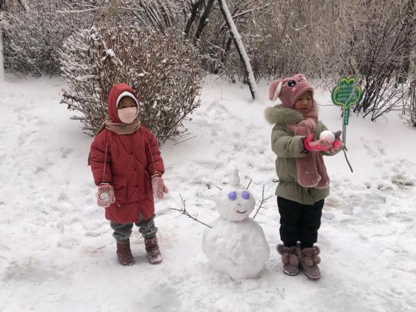 童趣堆雪人