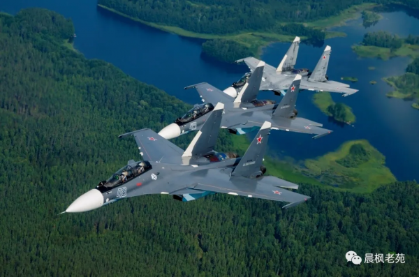 新時代新需求，雙座殲-20它來了