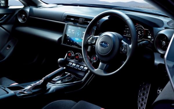 盤點9月亮相的5款重磅新車實車，思域迴歸家用，全新陸巡越改越醜