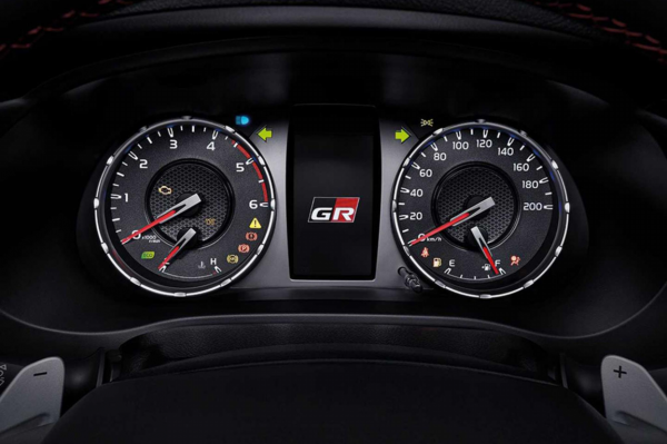 顏值比長城炮高，懸架迎來升級，歐版豐田Hilux GR Sport官圖釋出