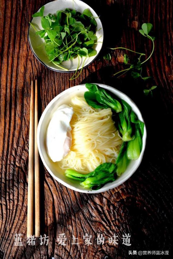 寶寶不愛喝水,嗓子疼!吃點什麼能緩解? 寶寶不愛喝水,嗓子疼!吃點什麼能緩解?