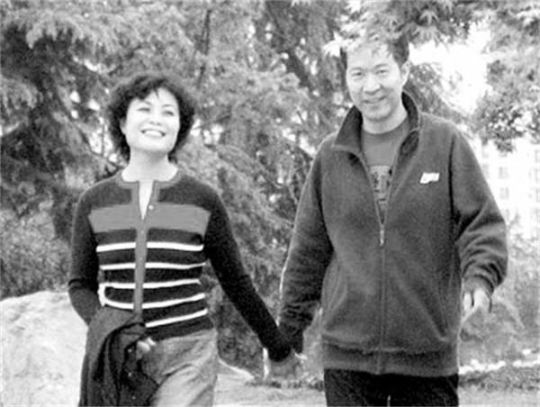 作協主席鐵凝：50歲等來良緣，寧願沒有也不能湊合