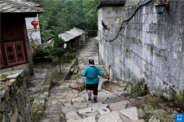 貴州西部藏了個“中國涼都”，夏季只有19℃，沿途都是少數民族村