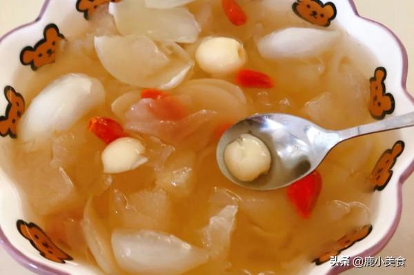 秋季乾燥,建議多吃這個“白色食物”,潤肺降燥營養,味道特鮮甜 秋季乾燥,建議多吃這個“白色食物”,潤肺降燥營養,味道特鮮甜