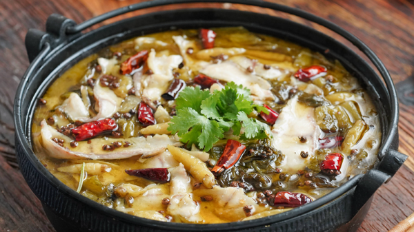 川菜泡菜魚的家常做法,魚肉鮮嫩爽滑酸香開胃,讓你食慾大增 川菜泡菜魚的家常做法,魚肉鮮嫩爽滑酸香開胃,讓你食慾大增