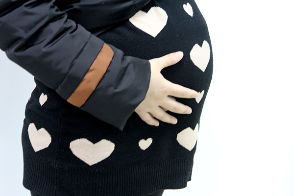 睡覺時手機放床頭有輻射,時間長了容易致癌?放多遠才沒有輻射? 睡覺時手機放床頭有輻射,時間長了容易致癌?放多遠才沒有輻射?