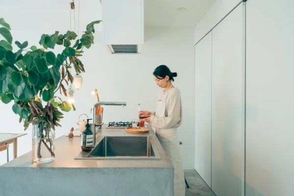 日本主婦改造40年老宅，全屋沒幾件傢俱，網友：30萬花哪兒了