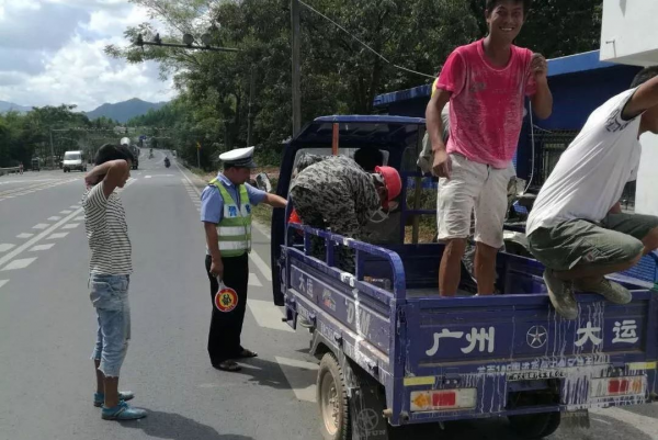 農村三輪車載人叫停，還有兩大小生意要注意，情節嚴重者可能判刑