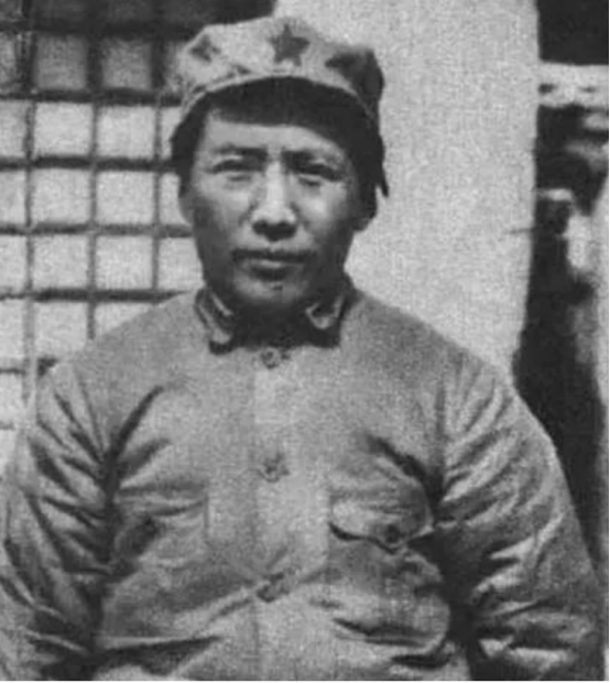 1929年，農民冒死救下毛主席，兩人相約革命成功後相見，結局如何