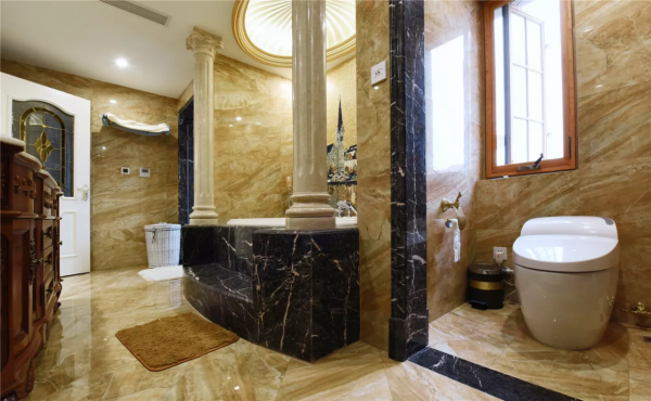 暴發戶炫耀自己有錢,胡亂裝修,鄰居讓他見識什麼叫真正有錢 暴發戶炫耀自己有錢,胡亂裝修,鄰居讓他見識什麼叫真正有錢