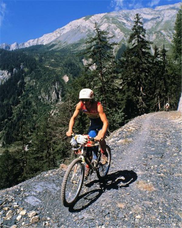 血糖從5.6遽升到25.6，醫生問：又喝小米粥了？病人說想再試試