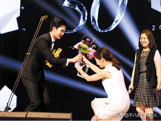 這才是中國人的骨氣！8位明星&OpenCurlyDoubleQuote;打臉&rdquo;自信韓國人，太解氣了