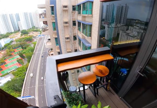 一位香港30歲獨居青年,買下18㎡雙陽臺“奈米樓”,網友:太逼仄 一位香港30歲獨居青年,買下18㎡雙陽臺“奈米樓”,網友:太逼仄