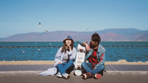 90後情侶裸辭大廠，4年遊遍50國，又在雲南租下1600㎡院子