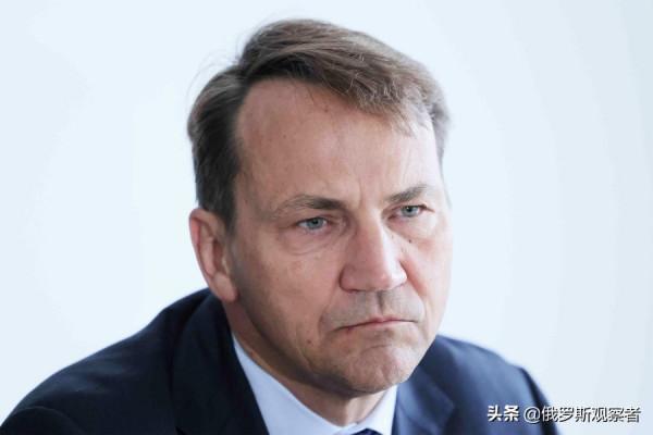 拉夫羅夫的發言惹怒波蘭前外長，波蘭人稱，要踢俄羅斯的下身