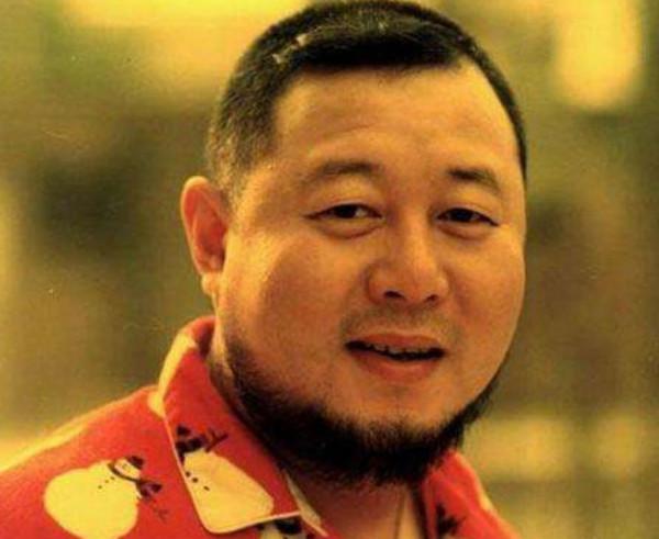 90年代歌星現狀:高楓早逝,火風被兒子連累,景崗山成酒蒙子 90年代歌星現狀:高楓早逝,火風被兒子連累,景崗山成酒蒙子