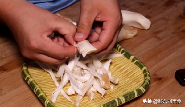 分享4道素食家常菜，沒肉也好吃下飯，清淡營養高，別錯過了​