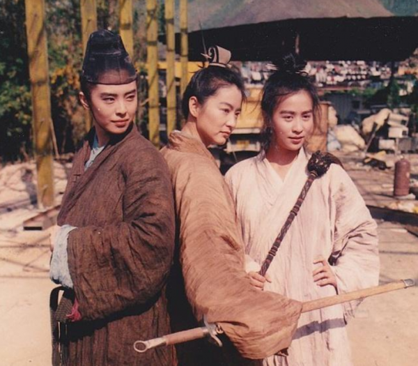 老牌女星也逃不過同框比美“魔咒”？別比了！50歲+的她們都很美