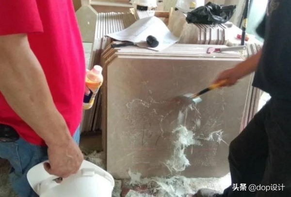 為什麼鋪石材要剷除背網？