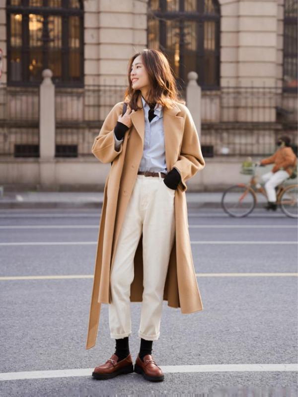 冬天穿“長大衣”，搭配什麼鞋子更有範？試試這3雙，高階上檔次