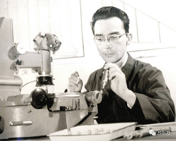 萬小刀：&OpenCurlyDoubleQuote;學霸版吳彥祖&rdquo;的混血奇遇