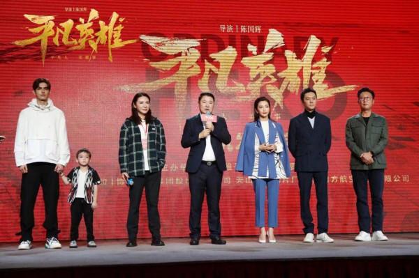 塑膠姐妹?為趙麗穎慶生的李冰冰,將和馮紹峰合作,網友:看不懂 塑膠姐妹?為趙麗穎慶生的李冰冰,將和馮紹峰合作,網友:看不懂