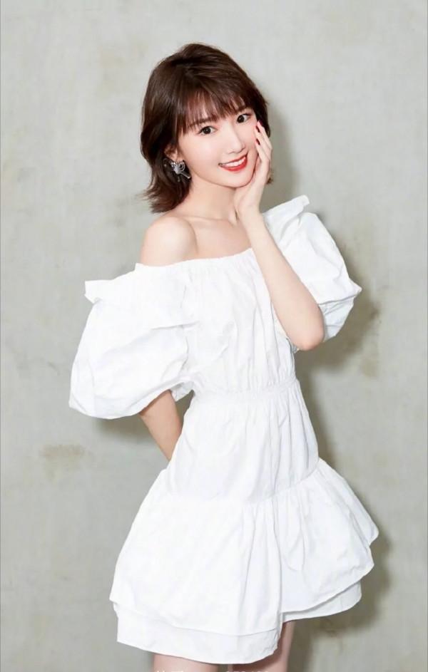 毛曉彤美圖合輯