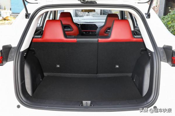 同價位轎車、SUV和休旅車怎麼選？10萬元級新車購買指南