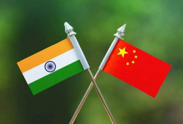 五星紅旗在中印邊境升起，雙方情況有所緩和，印度反對黨卻唱反調