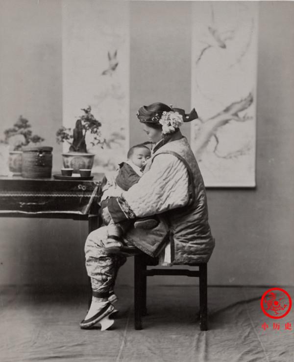 晚清老照片：左宗棠辭別王爺前往南京，包衣女子參加皇宮選秀