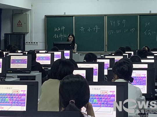 黃小丹:影片分享校園美好點滴 黃小丹:影片分享校園美好點滴