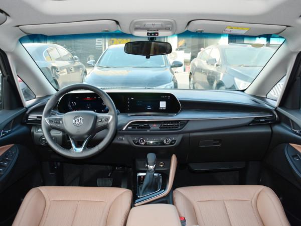 低價親民的MPV:瑞風M5 PK 別克GL6,誰讓你心動? 低價親民的MPV:瑞風M5 PK 別克GL6,誰讓你心動?