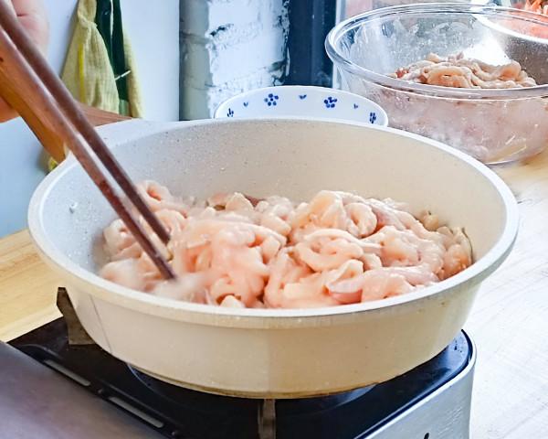 酸辣鮮香真下飯！川味正宗魚香肉絲，請注意：調味比烹飪更重要