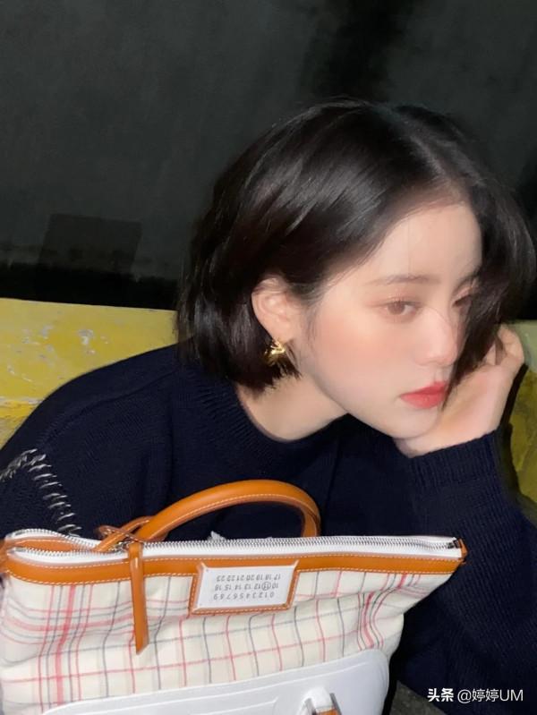 歐陽娜娜桌布精選