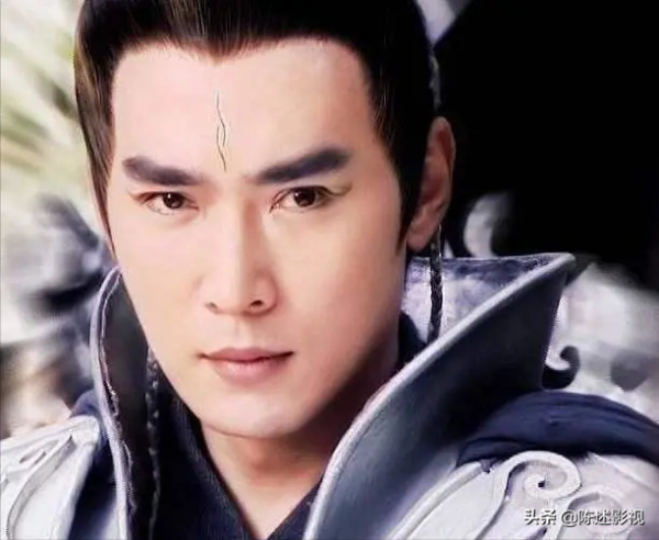 簡直演活了中國神話人物,這7位明星選的真好,像是從畫中走出來 簡直演活了中國神話人物,這7位明星選的真好,像是從畫中走出來