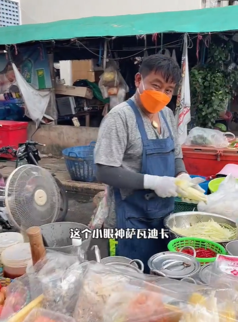 紅遍網路的4位海外人氣美食博主，網友則戲稱他們是“四國特工”