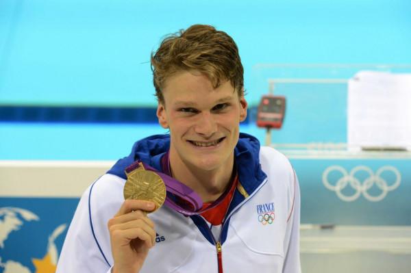 體壇聯播｜貝利腫瘤手術後再入院，杜鋒期待易建聯重返國家隊