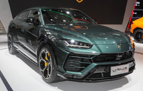 SUV中的天花板,蘭博基尼Urus實力展示,搭載4.0T V8引擎 SUV中的天花板,蘭博基尼Urus實力展示,搭載4.0T V8引擎