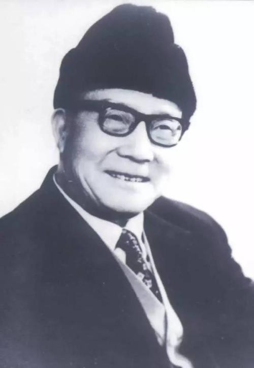 于右任女婿屈武，與孫中山緣分深厚，為我國一地和平解放貢獻很大