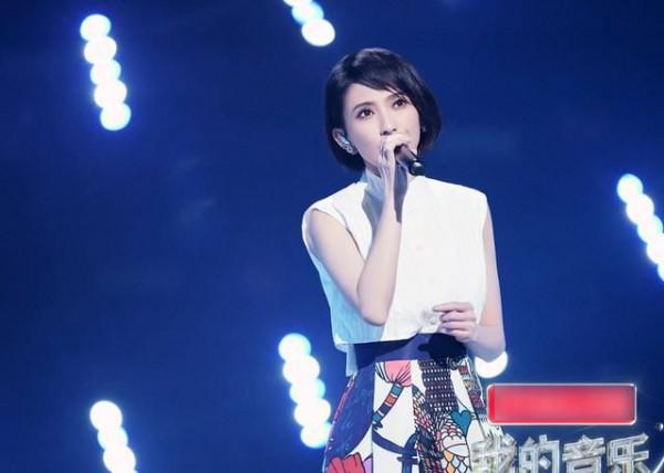 許嵩的幽默居然把“段子手”薛之謙給整不會了,什麼鬼啊? 許嵩的幽默居然把“段子手”薛之謙給整不會了,什麼鬼啊?