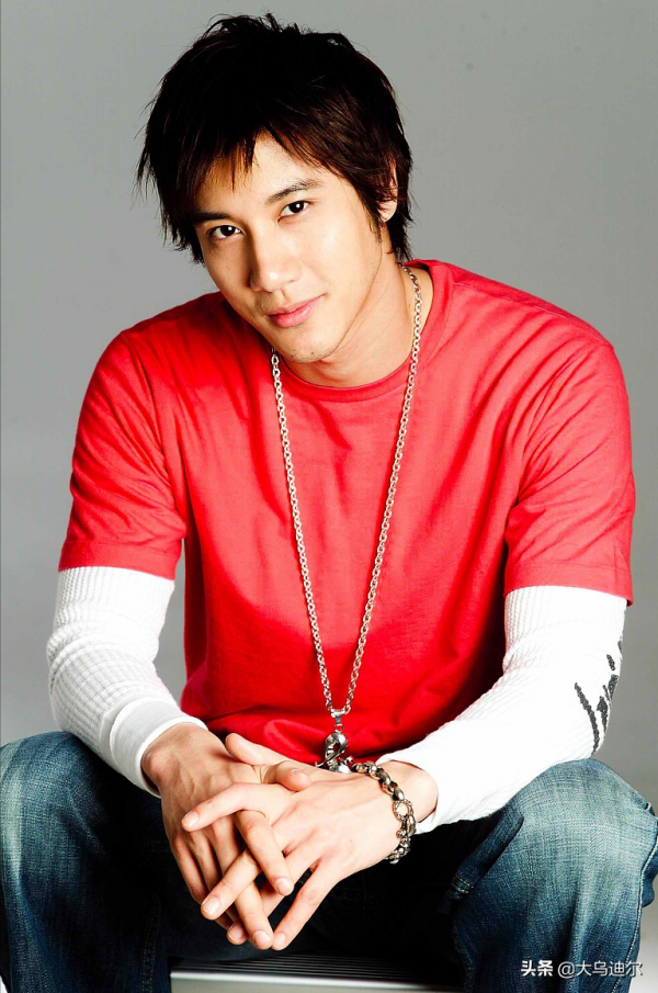 既然認定王力宏不再是紳士，就不得不為參賽的那些女學員們揪下心