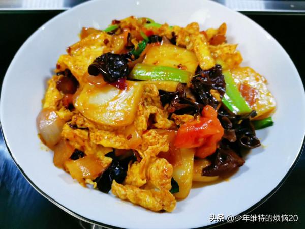 小雪後，此黑色食物搭配3種食材，簡單一炒，鮮美好吃，很下飯