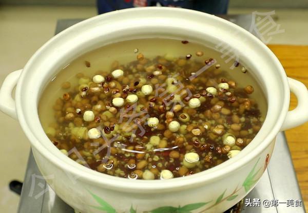 明天臘八節，這2種傳統美食別忘了吃，應景寓意好，歡樂迎春節