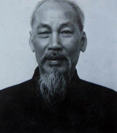 援越抗法，胡志明話裡有話，我國顧問團每天吃一頭牛、一隻雞？