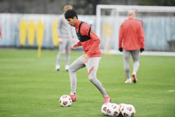 海港小將阿布拉汗發微博自我激勵：今日份的汗水只為新一輪挑戰