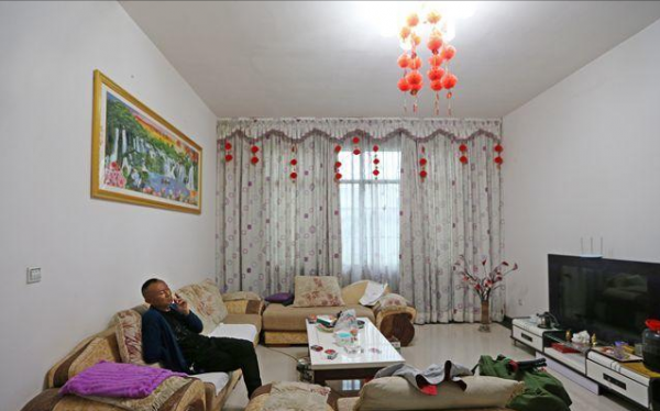 13年前,那個騎摩托載亡妻回家,半年後又再婚的吳加芳後來怎樣? 13年前,那個騎摩托載亡妻回家,半年後又再婚的吳加芳後來怎樣?