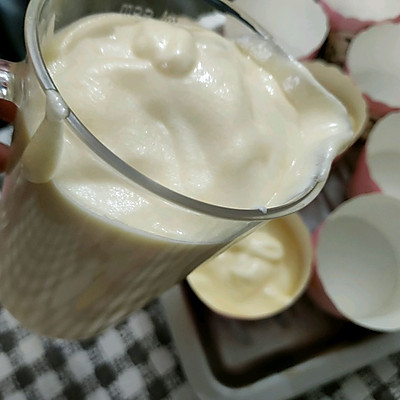 第一次做紙杯蛋糕就一致好評,從此做菜就有了自信 第一次做紙杯蛋糕就一致好評,從此做菜就有了自信
